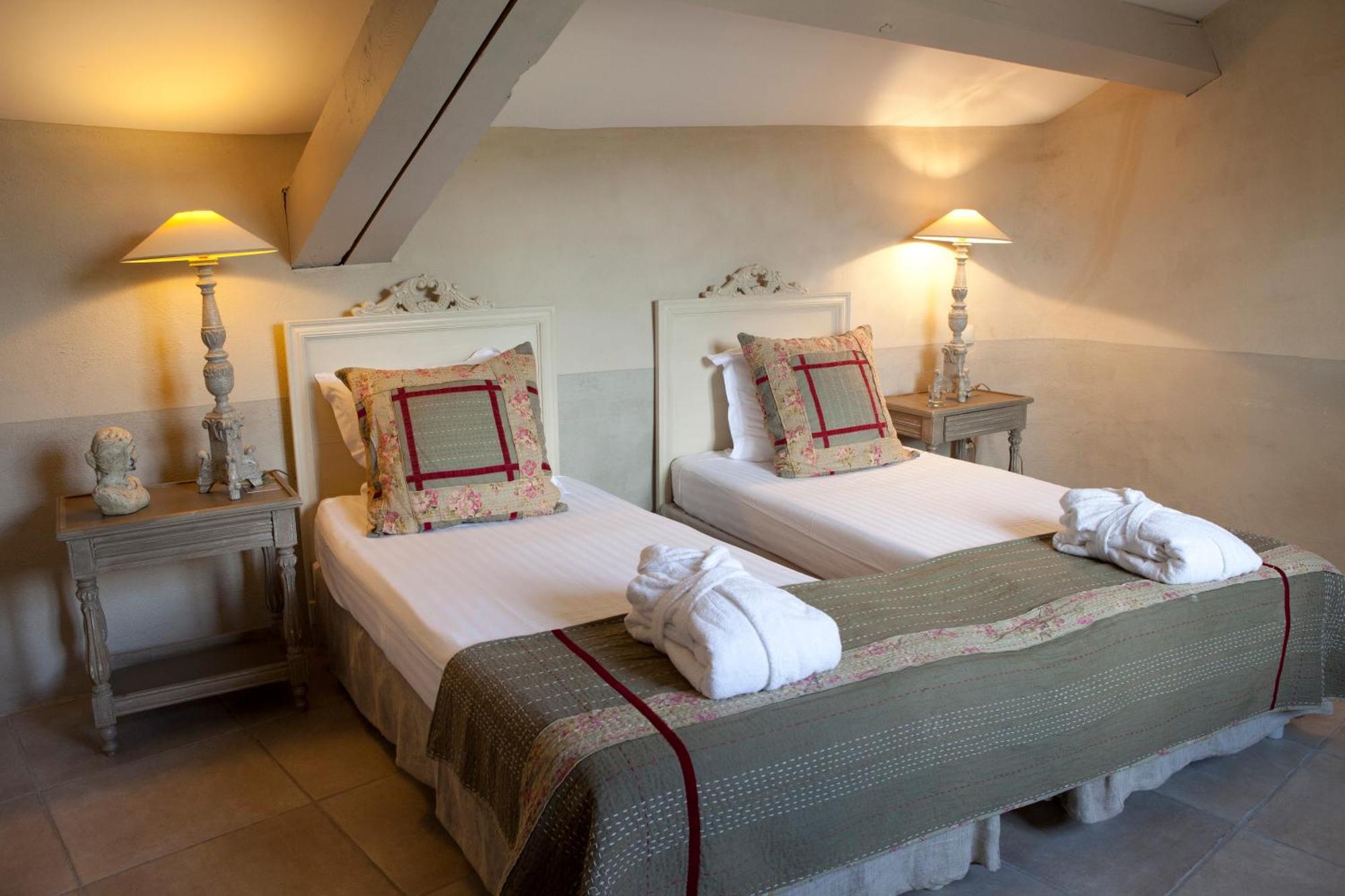 Le Couvent D'Herepian - Hotel & Spa Экстерьер фото